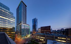 Holiday Inn Hotel & Suites - Montreal Centre-Ville Ouest By Ihg